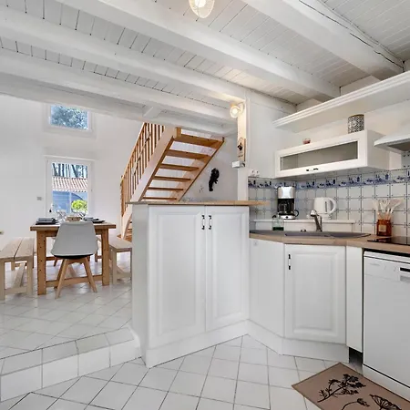 La Maison Des Bouchots - A 400m *